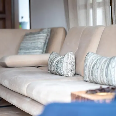 Willa Althea, Pool, Mountain Views, Bbq ,patio In Laneia Lania