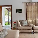 Althea, Pool, Mountain Views, Bbq ,patio In Laneia Lania