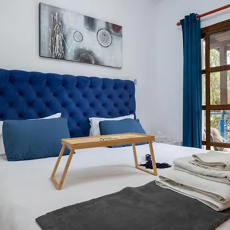 Althea, Pool, Mountain Views, Bbq ,patio In Laneia Villa