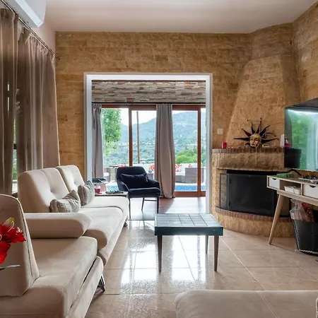 Althea, Pool, Mountain Views, Bbq ,patio In Laneia Villa Lania