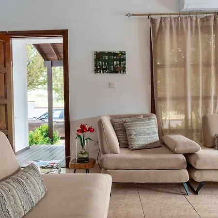 Peaceful 3br Mountain Villa, Private Pool, Bbq, Nature Escape In Laneia Lania