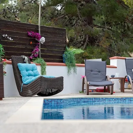 Peaceful 3br Mountain Villa, Private Pool, Bbq, Nature Escape In Laneia Villa *