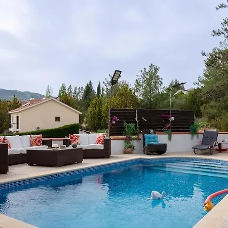 Peaceful 3br Mountain Villa, Private Pool, Bbq, Nature Escape In Laneia * Lania
