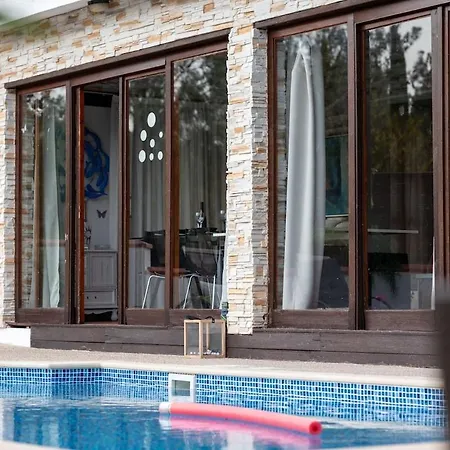 Peaceful 3br Mountain Villa, Private Pool, Bbq, Nature Escape In Laneia