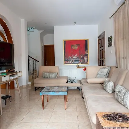 Villa Althea, Pool, Mountain Views, Bbq ,patio In Laneia