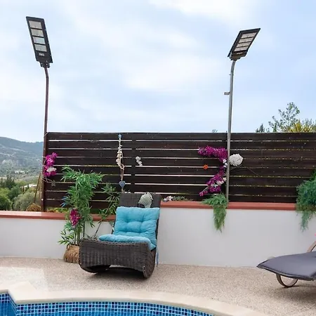 Peaceful 3br Mountain Villa, Private Pool, Bbq, Nature Escape In Laneia