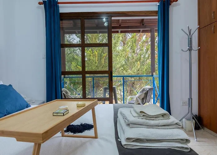 Villa Althea, Pool, Mountain Views, Bbq ,patio In Laneia Lania