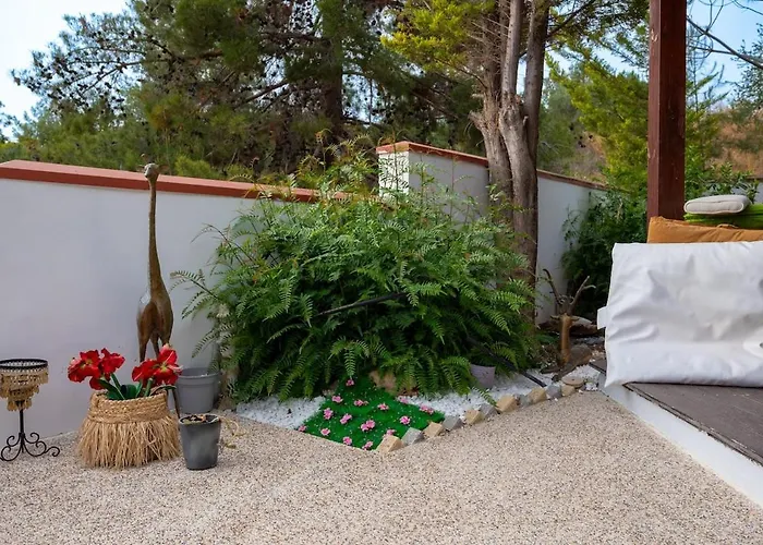 Villa Althea, Pool, Mountain Views, Bbq ,patio In Laneia