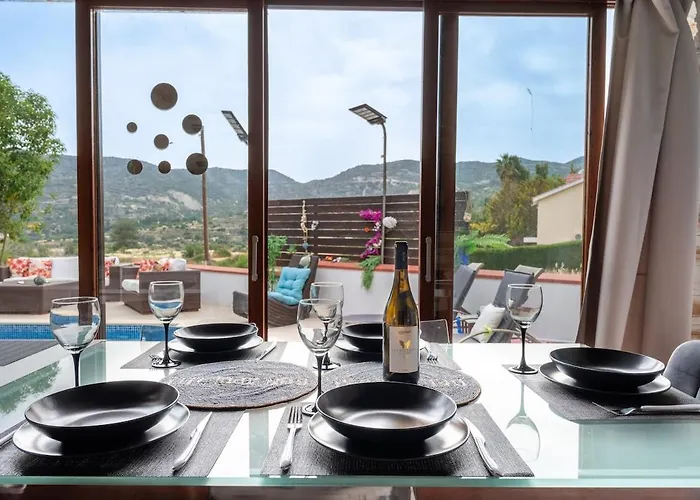 Villa Althea, Pool, Mountain Views, Bbq ,patio In Laneia *