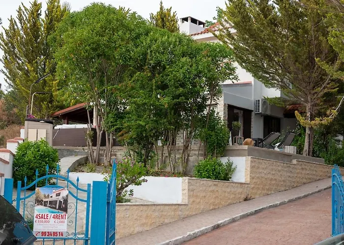 ヴィラ Althea, Pool, Mountain Views, Bbq ,patio In Laneia Lania