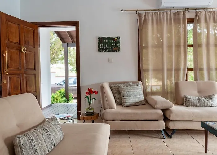 Althea, Pool, Mountain Views, Bbq ,patio In Laneia Lania