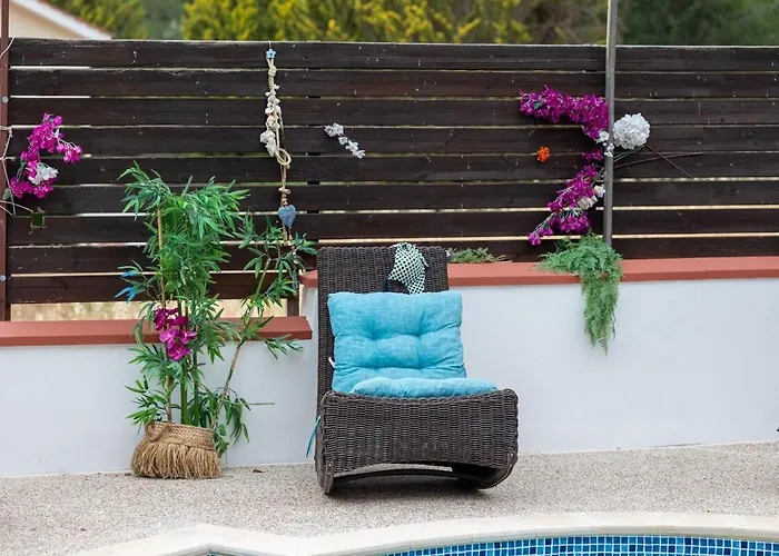 Althea, Pool, Mountain Views, Bbq ,patio In Laneia Lania