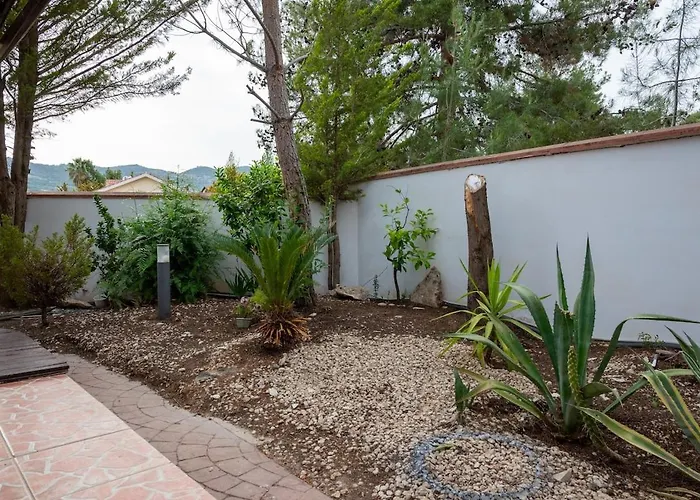 Althea, Pool, Mountain Views, Bbq ,patio In Laneia Lania